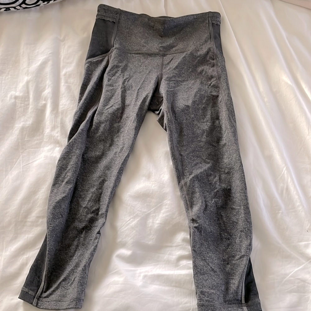 Gray cropped lululemon leggings